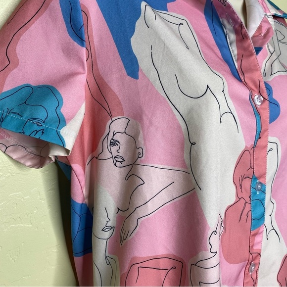 Pink and Blue Abstract Woman Art Print Button Down Short Sleeve Shirt Size S - Picture 7 of 16